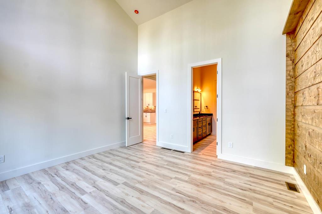 500 S Williamstown Rd, Mineral Bluff, GA, 30559, USA, 4 Bedrooms Bedrooms, ,4 BathroomsBathrooms,Residential,Active,500 S Williamstown Rd,431698