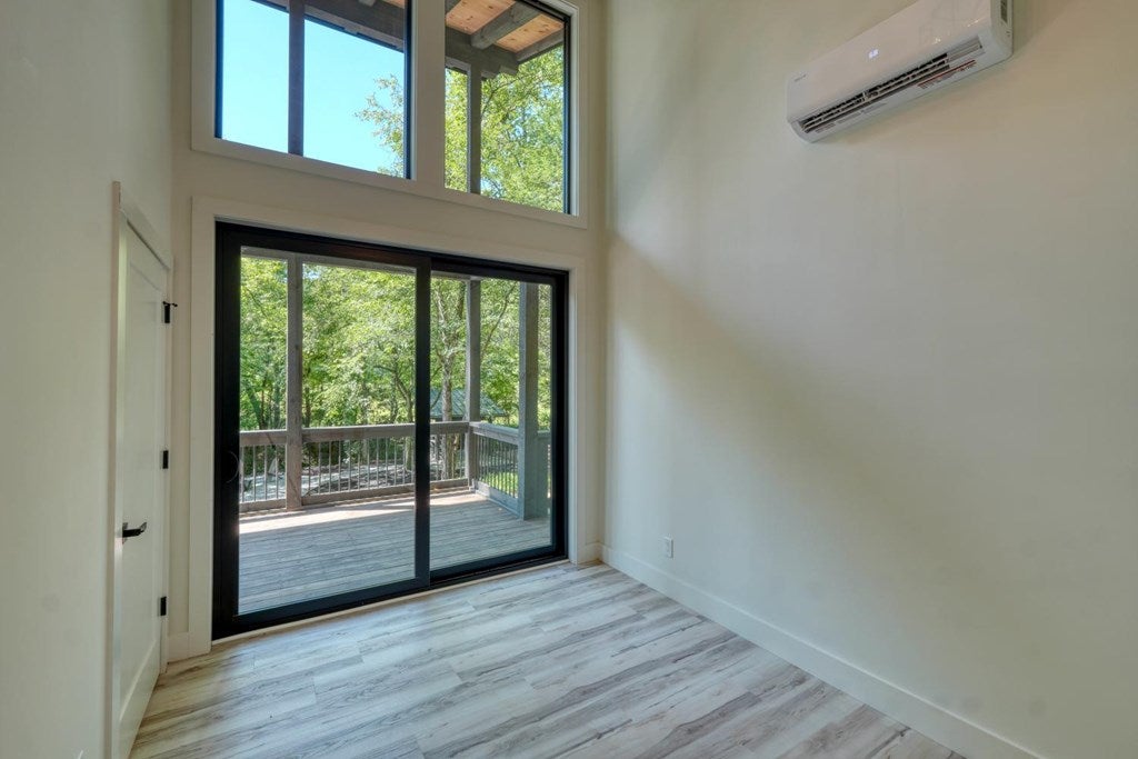 500 S Williamstown Rd, Mineral Bluff, GA, 30559, USA, 4 Bedrooms Bedrooms, ,4 BathroomsBathrooms,Residential,Active,500 S Williamstown Rd,431698