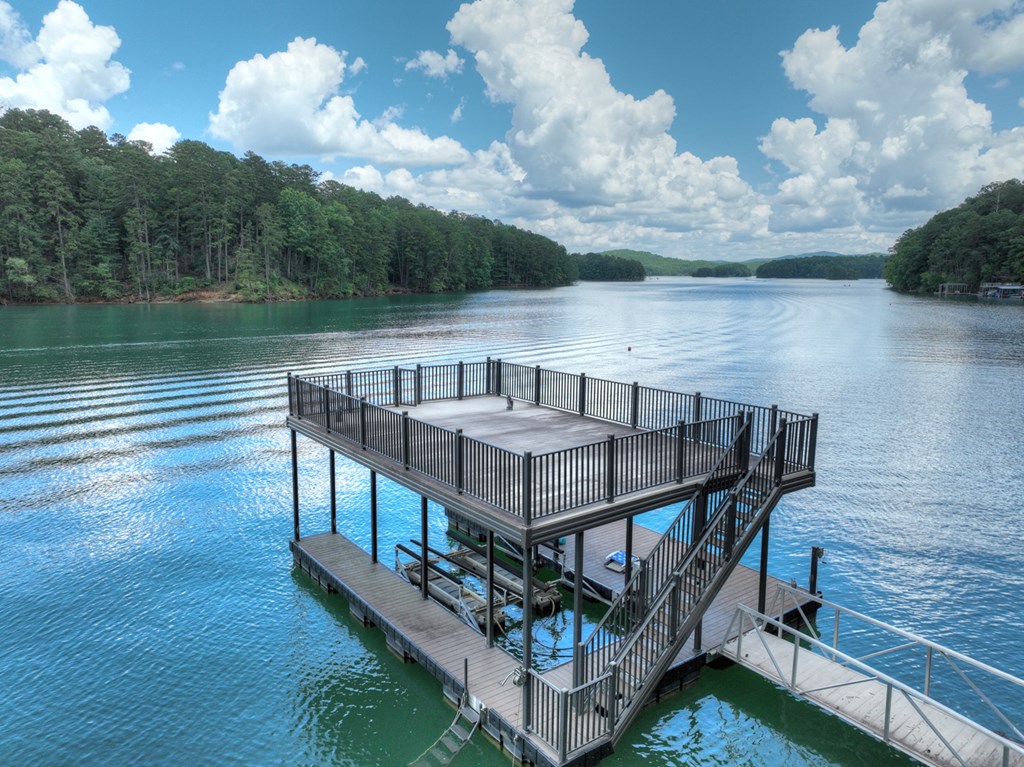 55 Fern Cove