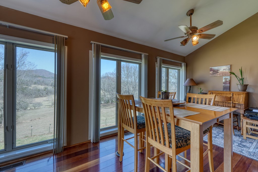 6330A Crooked Creek