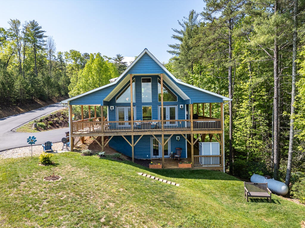 640 Point Overlook Trail