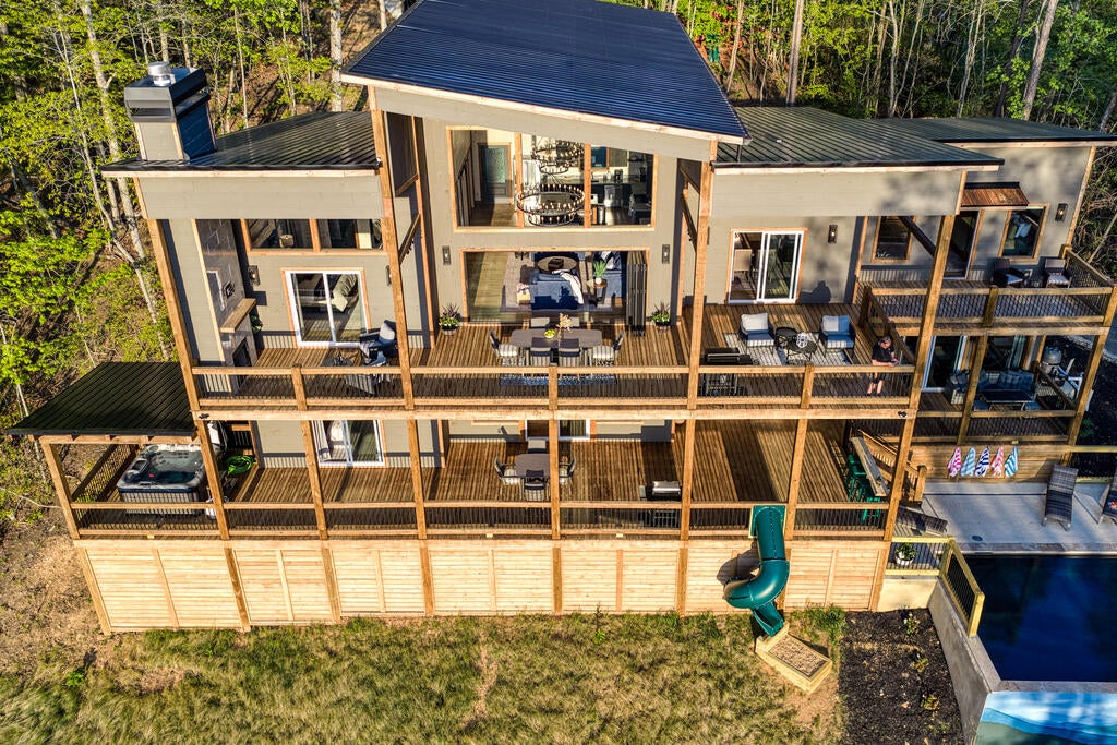 356 Mountain Ridge Drive