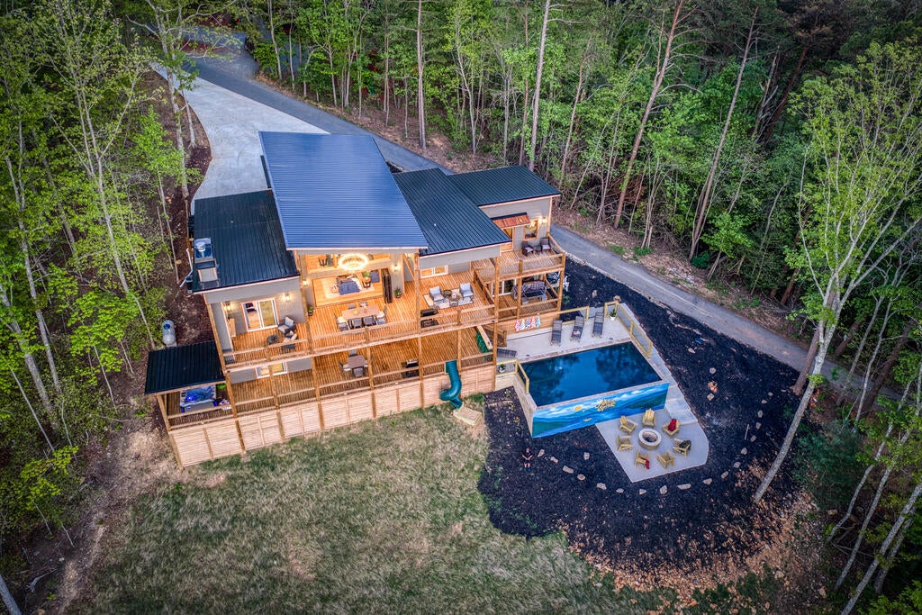 356 Mountain Ridge Drive