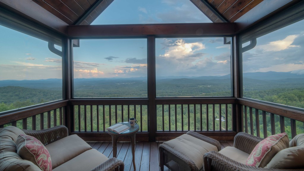 173 Sunrock Mountain Trail