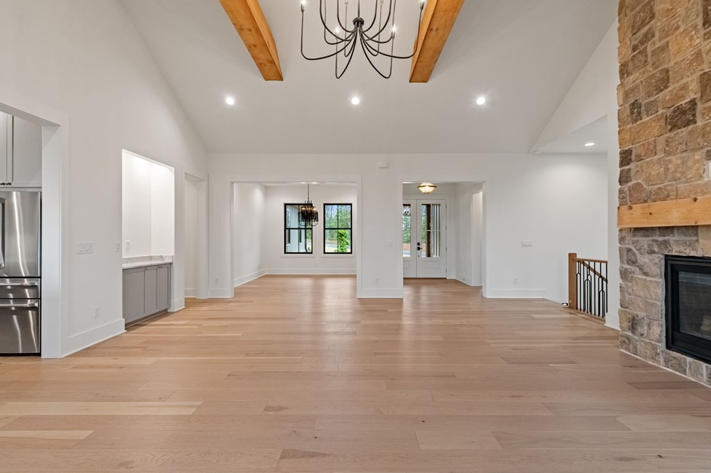 Blairsville, Georgia, 30513, United States, 4 Bedrooms Bedrooms, ,5 BathroomsBathrooms,Residential,Active,2035637