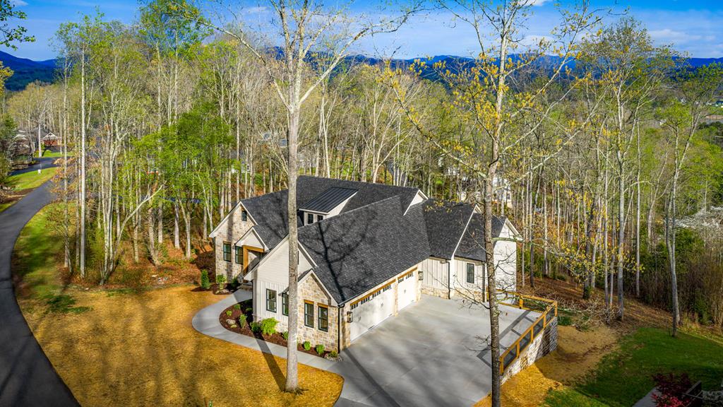 Blairsville, Georgia, 30513, United States, 4 Bedrooms Bedrooms, ,5 BathroomsBathrooms,Residential,Active,2035637