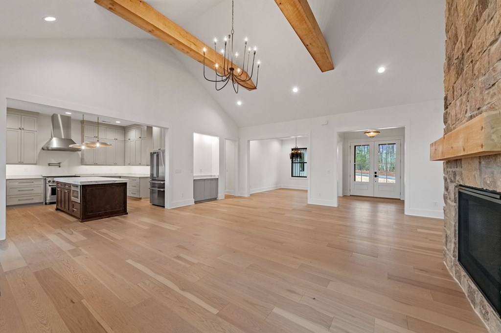 Blairsville, Georgia, 30513, United States, 4 Bedrooms Bedrooms, ,5 BathroomsBathrooms,Residential,Active,2035637