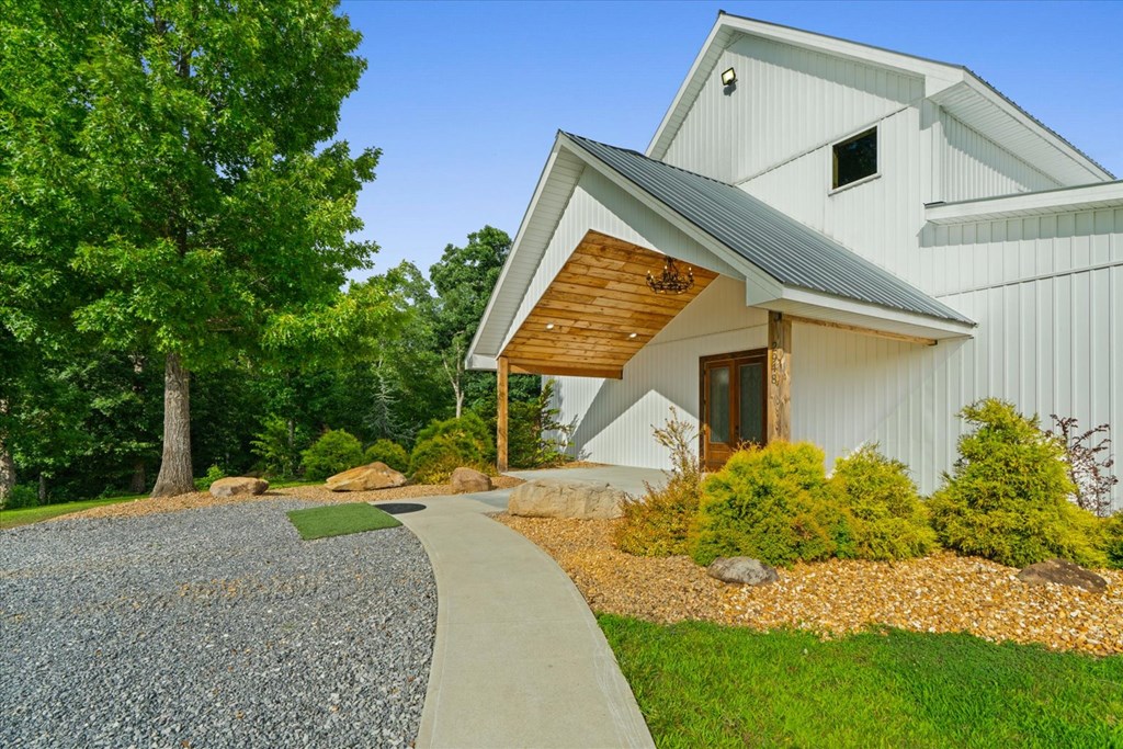 2948 Holly Creek Cool Springs Road