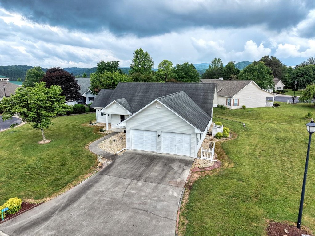 22 Sunset Court