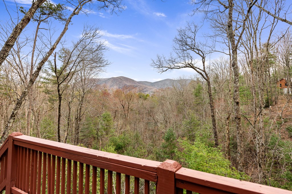 1822 Hidden Lake Drive