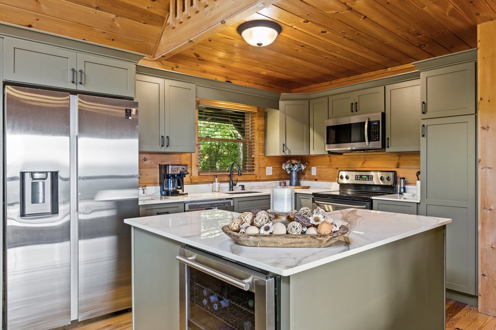 16 Enchanting Circle