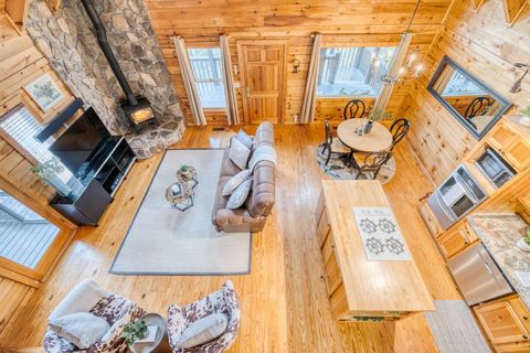 A home in Ellijay