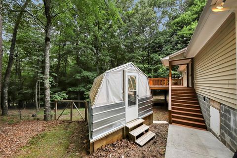 A home in Ellijay