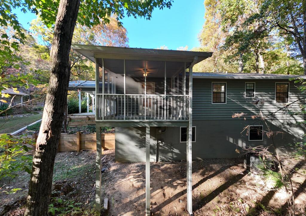 95 Mountain View Drive