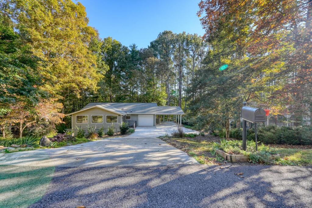 95 Mountain View Drive