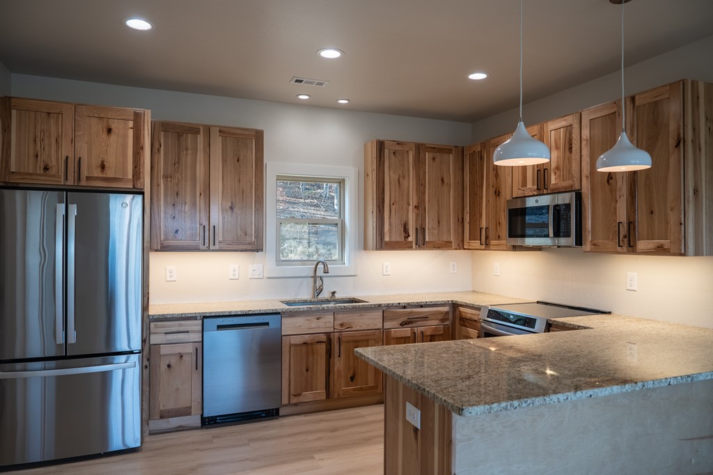 802 Mull Valley Road