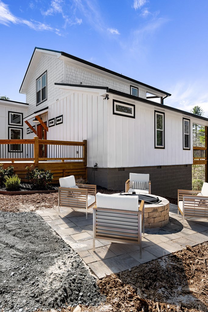 295 Mountain Laurel Ridge