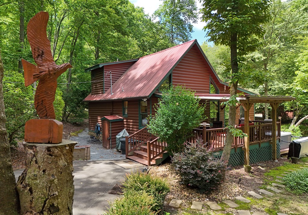 789 Old Pond Mill Road