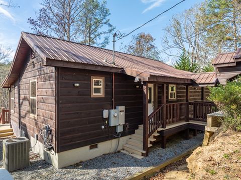 A home in Ellijay