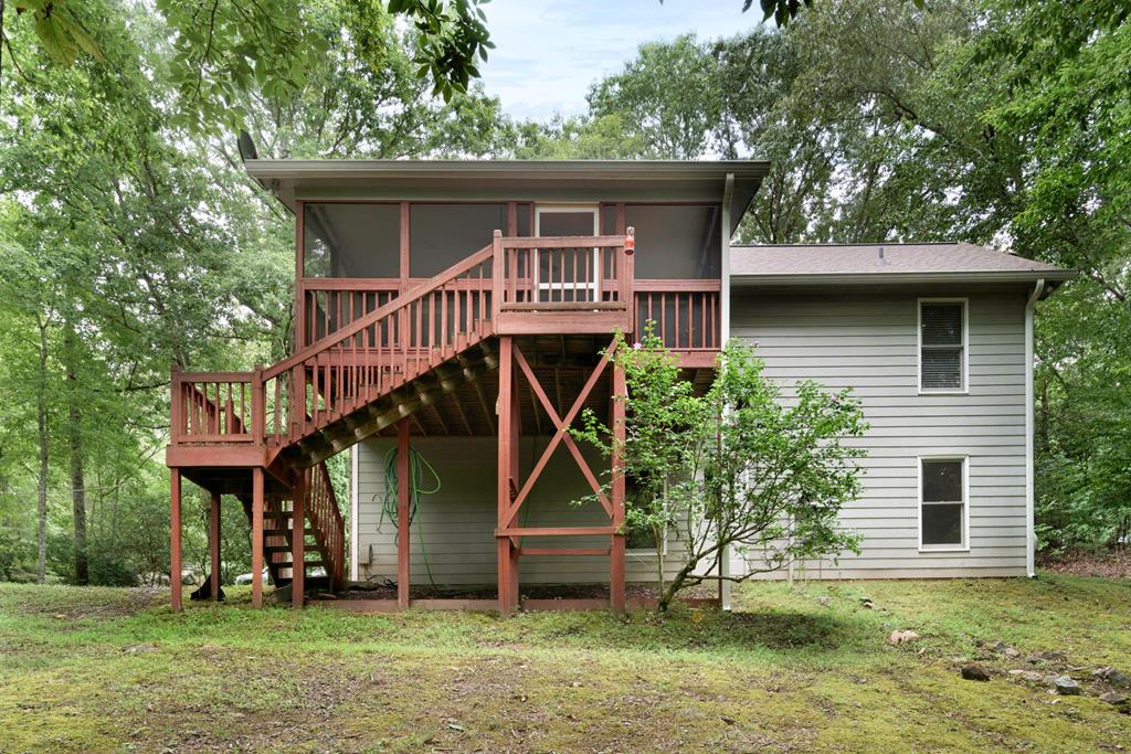 125 Jess Hooper Drive