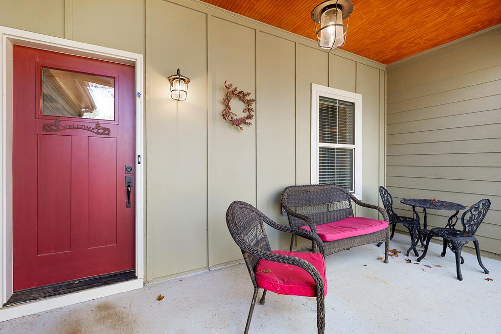 60 Mossy Oak Court