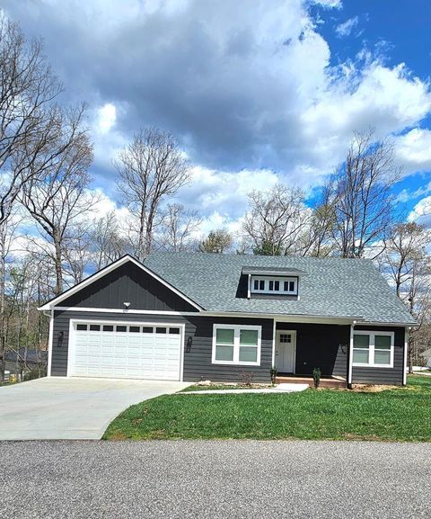 A home in Blairsville