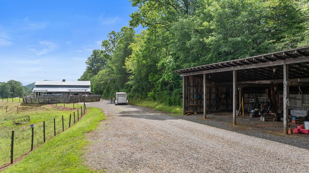 Warne, North Carolina, 28909, United States, 3 Bedrooms Bedrooms, ,3 BathroomsBathrooms,Residential,Active,1993668