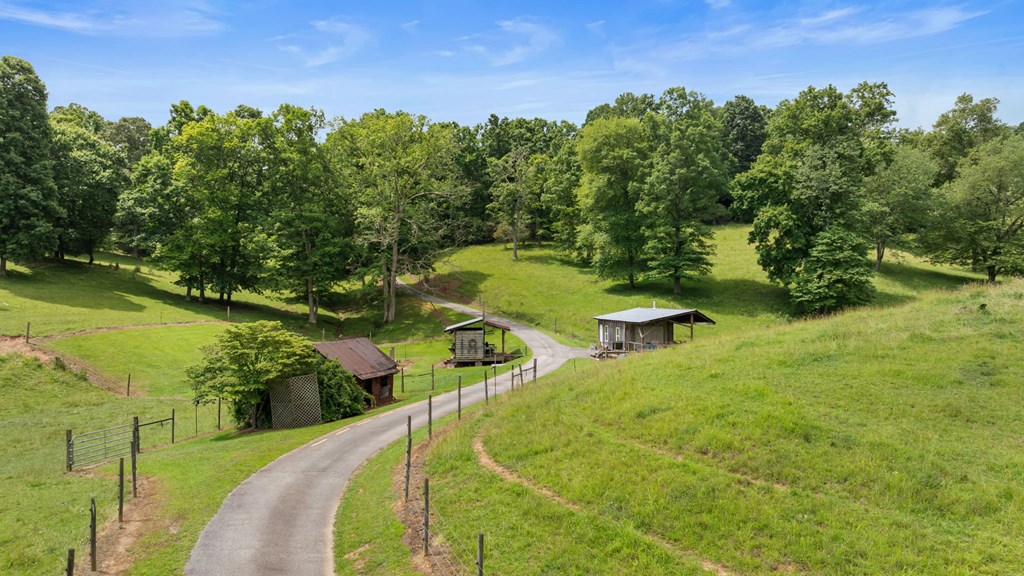 Warne, North Carolina, 28909, United States, 3 Bedrooms Bedrooms, ,3 BathroomsBathrooms,Residential,Active,1993668