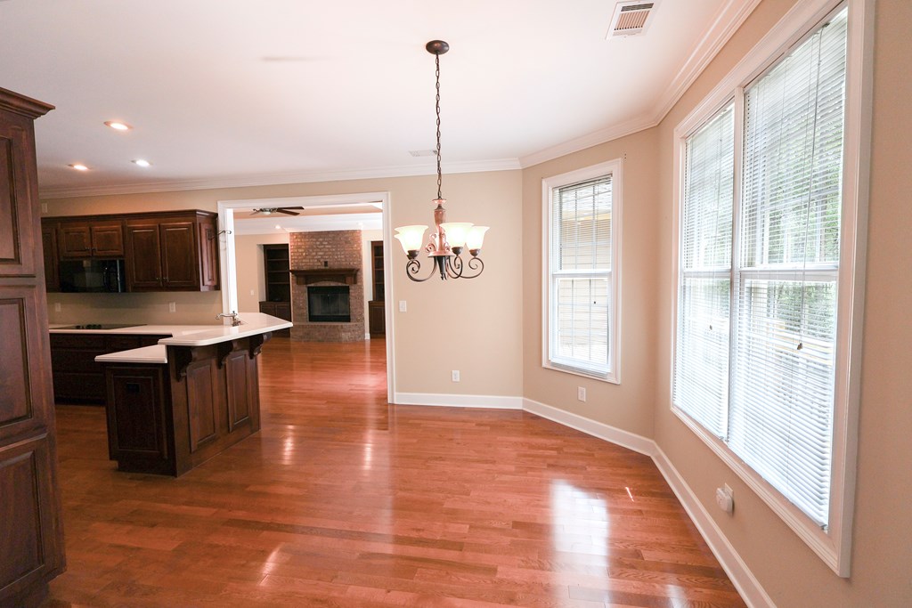 160 Clear Creek Valley Trail