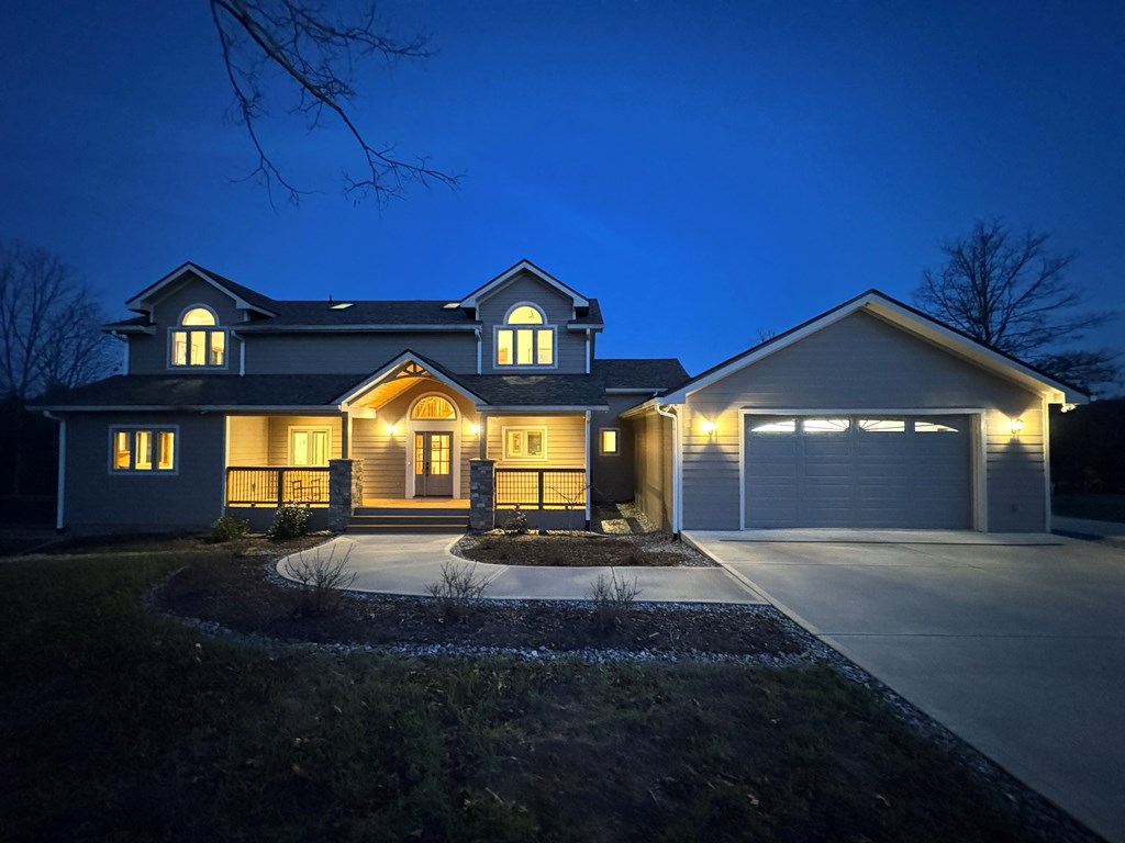 335 Northshore Drive