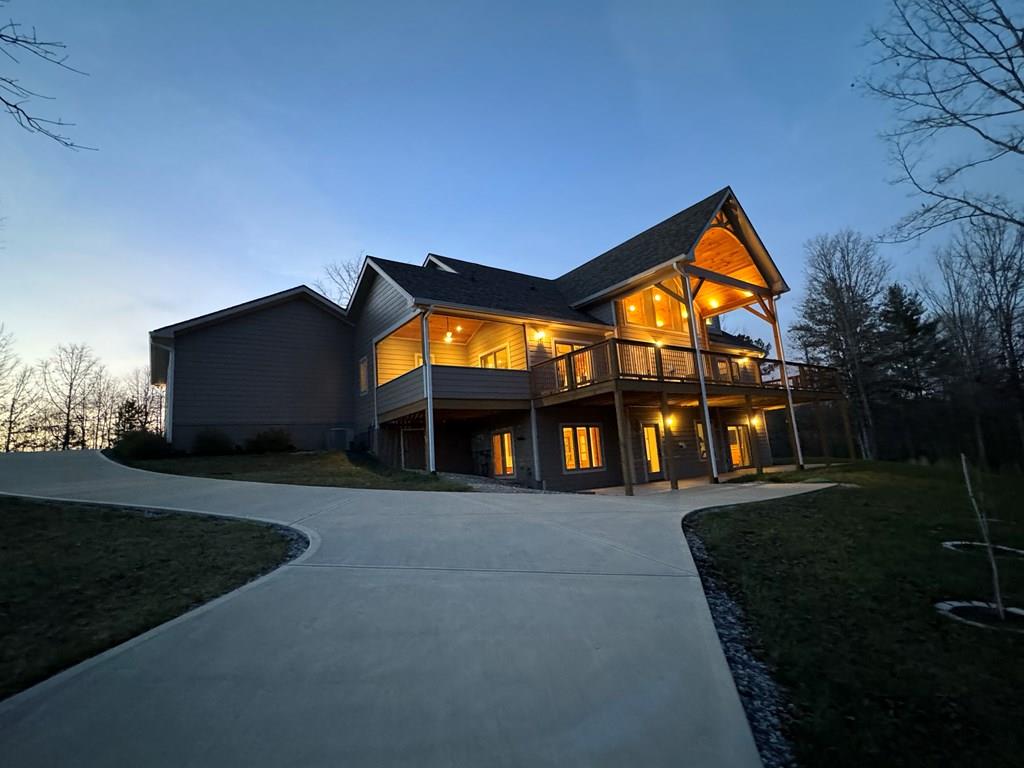 335 Northshore Drive