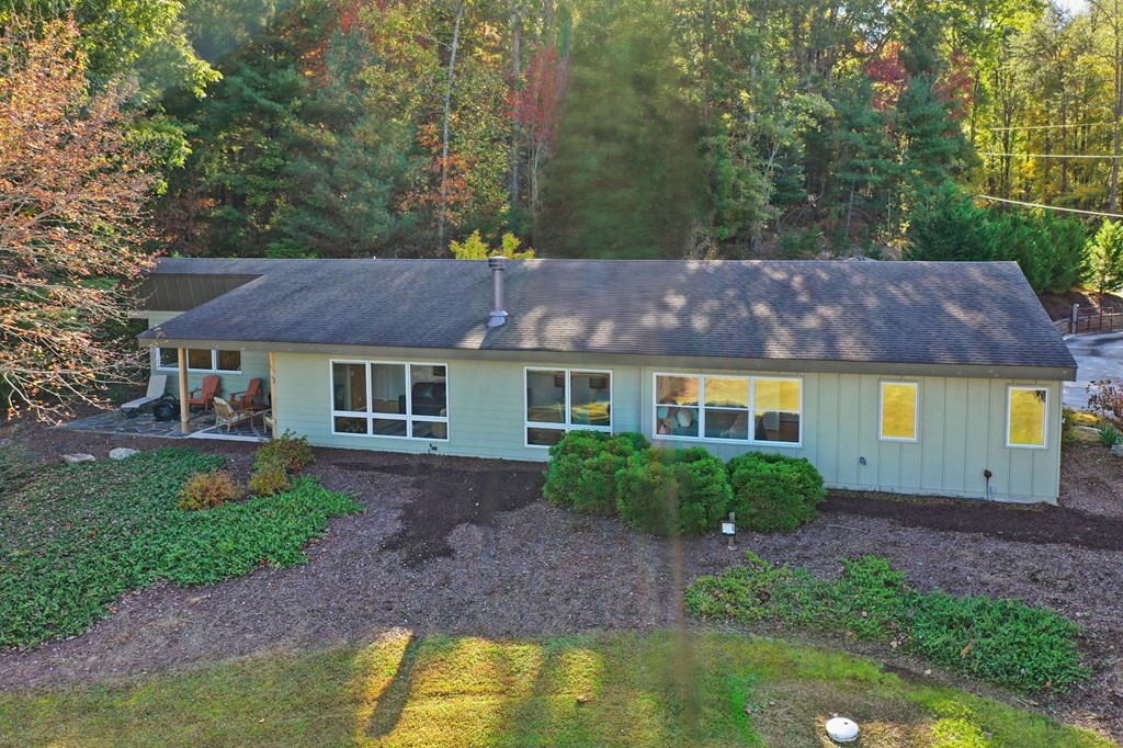 1047 Tickanetley Road