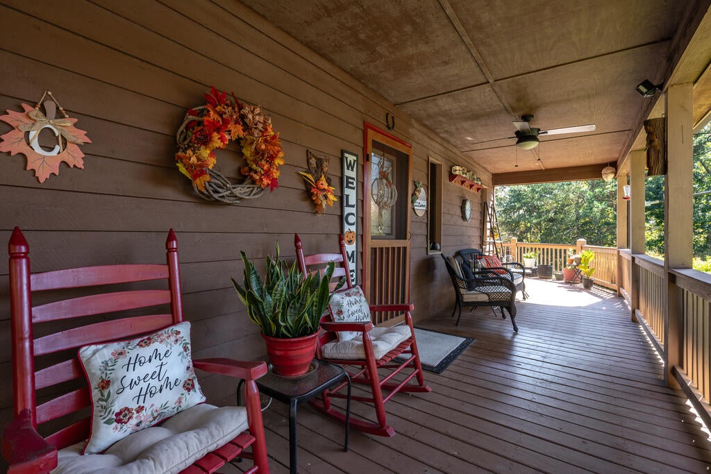 15 Chinquapin Lane