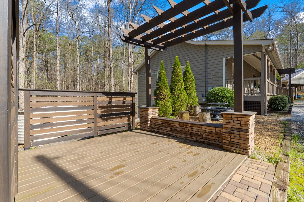 229 Darian Way