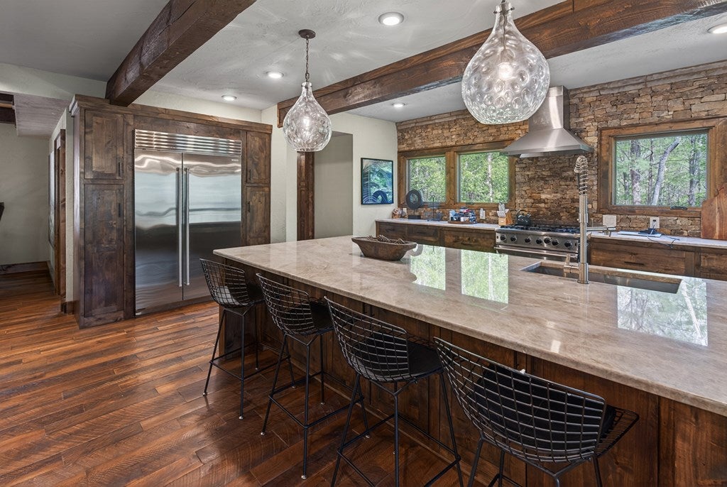 Cherry Log, Georgia, 30522, United States, 5 Bedrooms Bedrooms, ,5 BathroomsBathrooms,Residential,Active,2041378