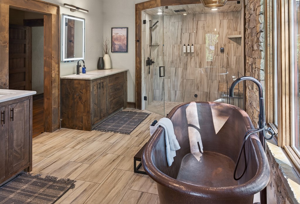 Cherry Log, Georgia, 30522, United States, 5 Bedrooms Bedrooms, ,5 BathroomsBathrooms,Residential,Active,2041378