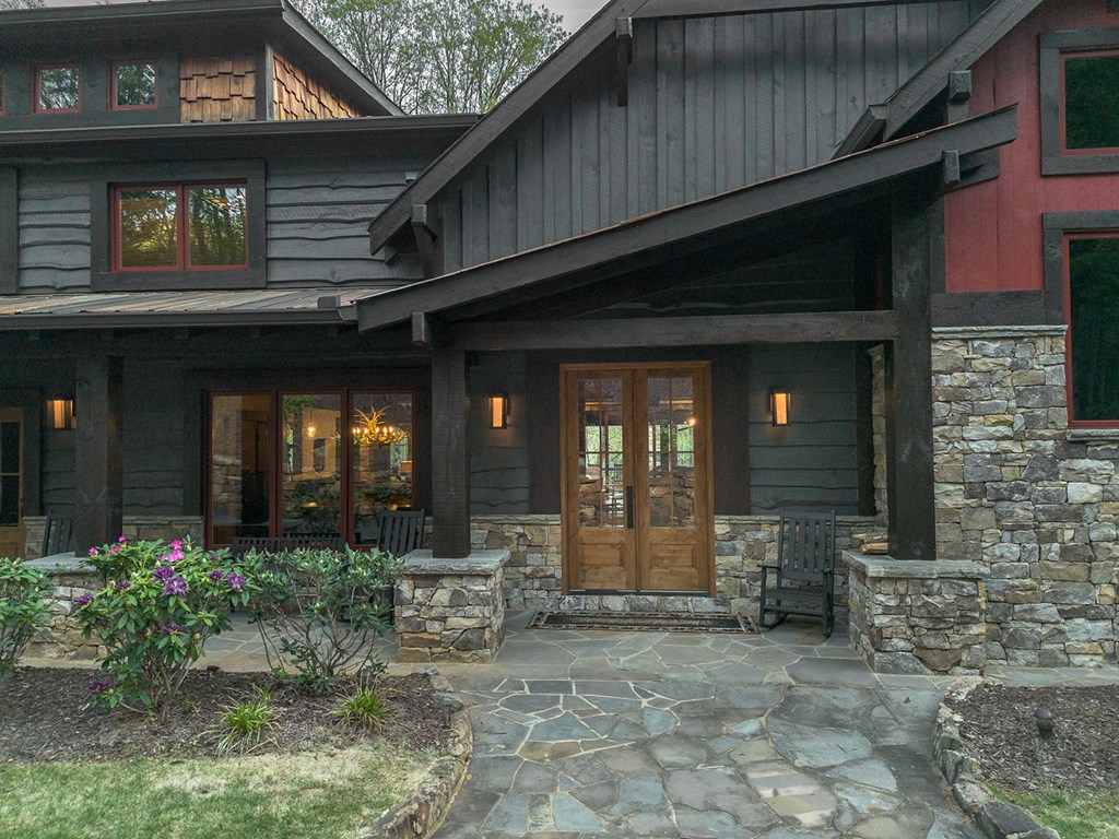 Cherry Log, Georgia, 30522, United States, 5 Bedrooms Bedrooms, ,5 BathroomsBathrooms,Residential,Active,2041378