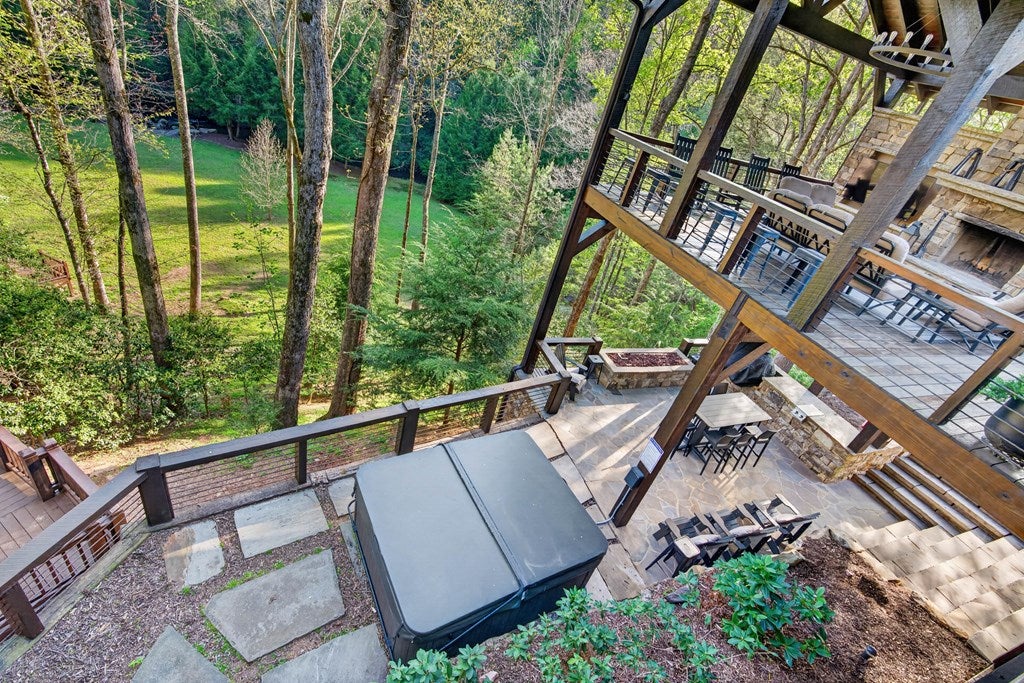 Cherry Log, Georgia, 30522, United States, 5 Bedrooms Bedrooms, ,5 BathroomsBathrooms,Residential,Active,2041378
