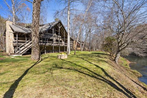 577 Blackberry Mineral Bluff GA 30559