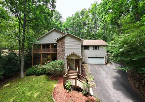 2087 Woodlake Lane Young Harris GA 30582