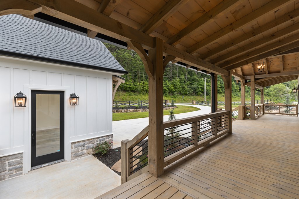 1769 Grassy Creek Road