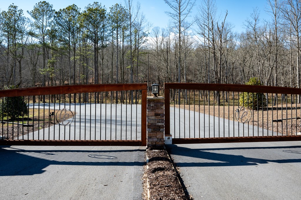 Ellijay, Georgia 30540, United States, ,Land,Active,61975