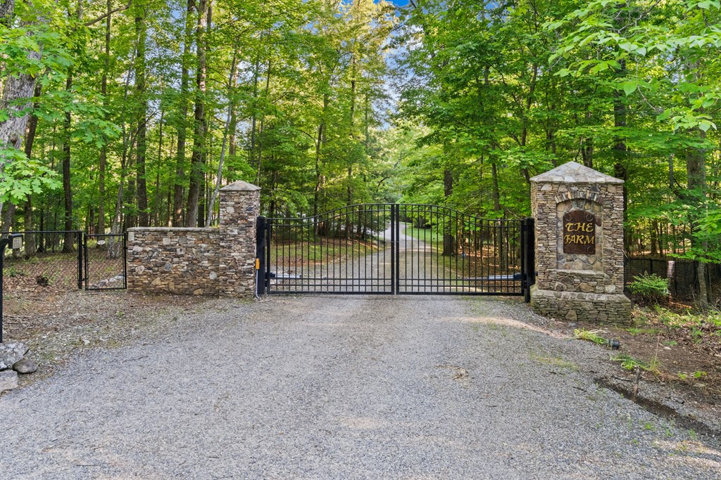 593 Turkey Trot Road