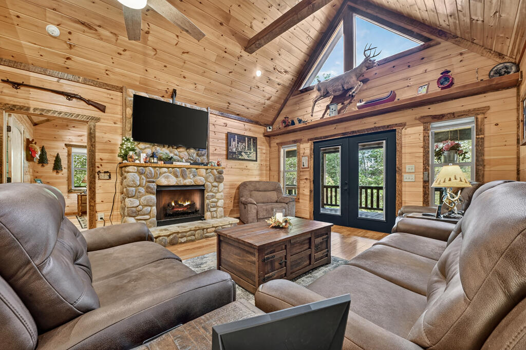 512 Star Creek Crossing