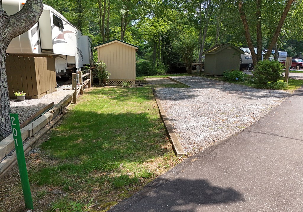 201 Choestoe Valley Circle