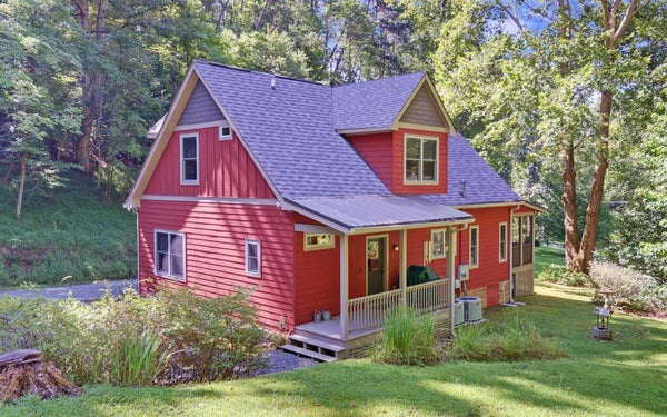 1374 LUCIUS RD, CHERRY LOG, GA 30522 - Image 14a6c71e92a4e00c05820d738cd7e081/582142407