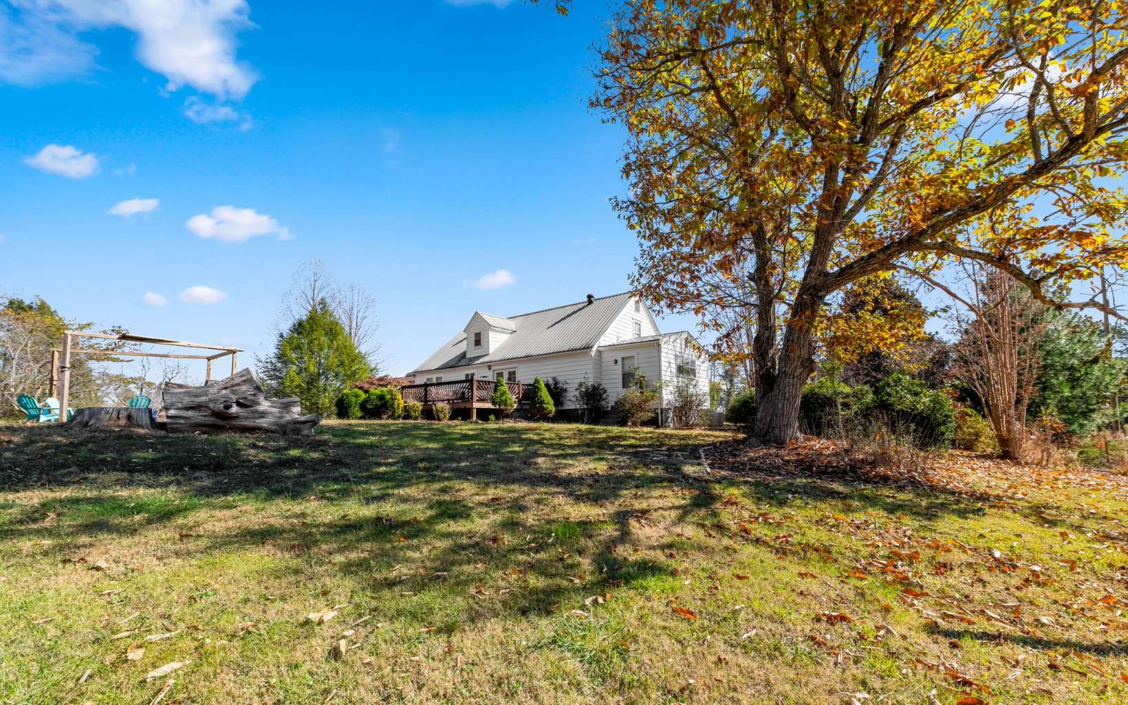 7 Old Flowers Road
