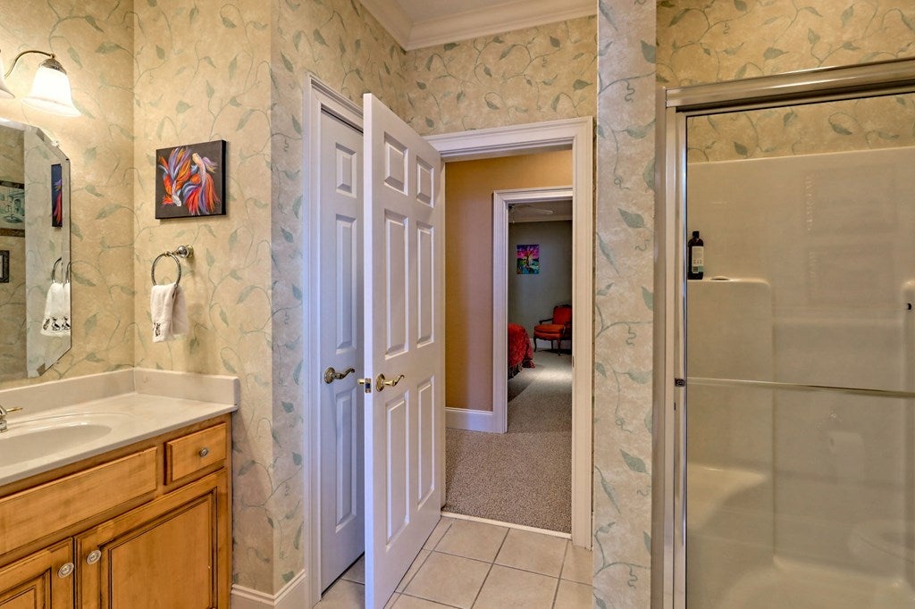 1212 E Double Knob Dr, Hayesville, NC, 28904, USA, 3 Bedrooms Bedrooms, ,4 BathroomsBathrooms,Residential,Active,1212 E Double Knob Dr,434006