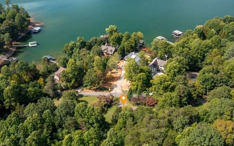 A home in Hiawassee