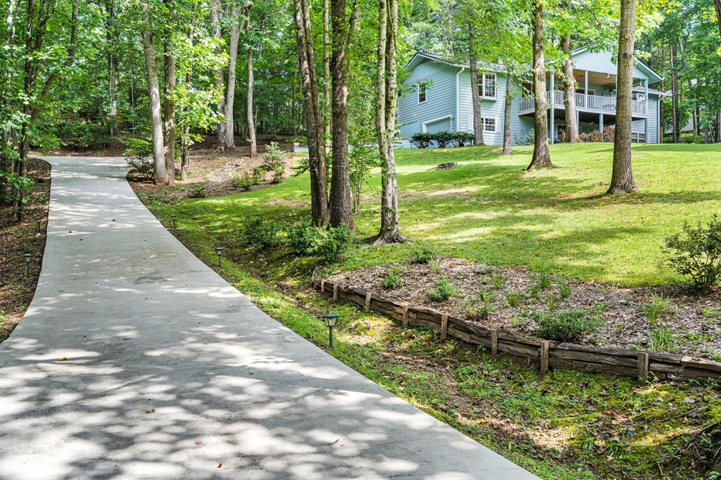 5147 Summerwood Lane